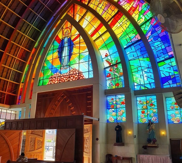 La Catedral de Pucallpa vive su fiesta patronal con una semana de celebraciones